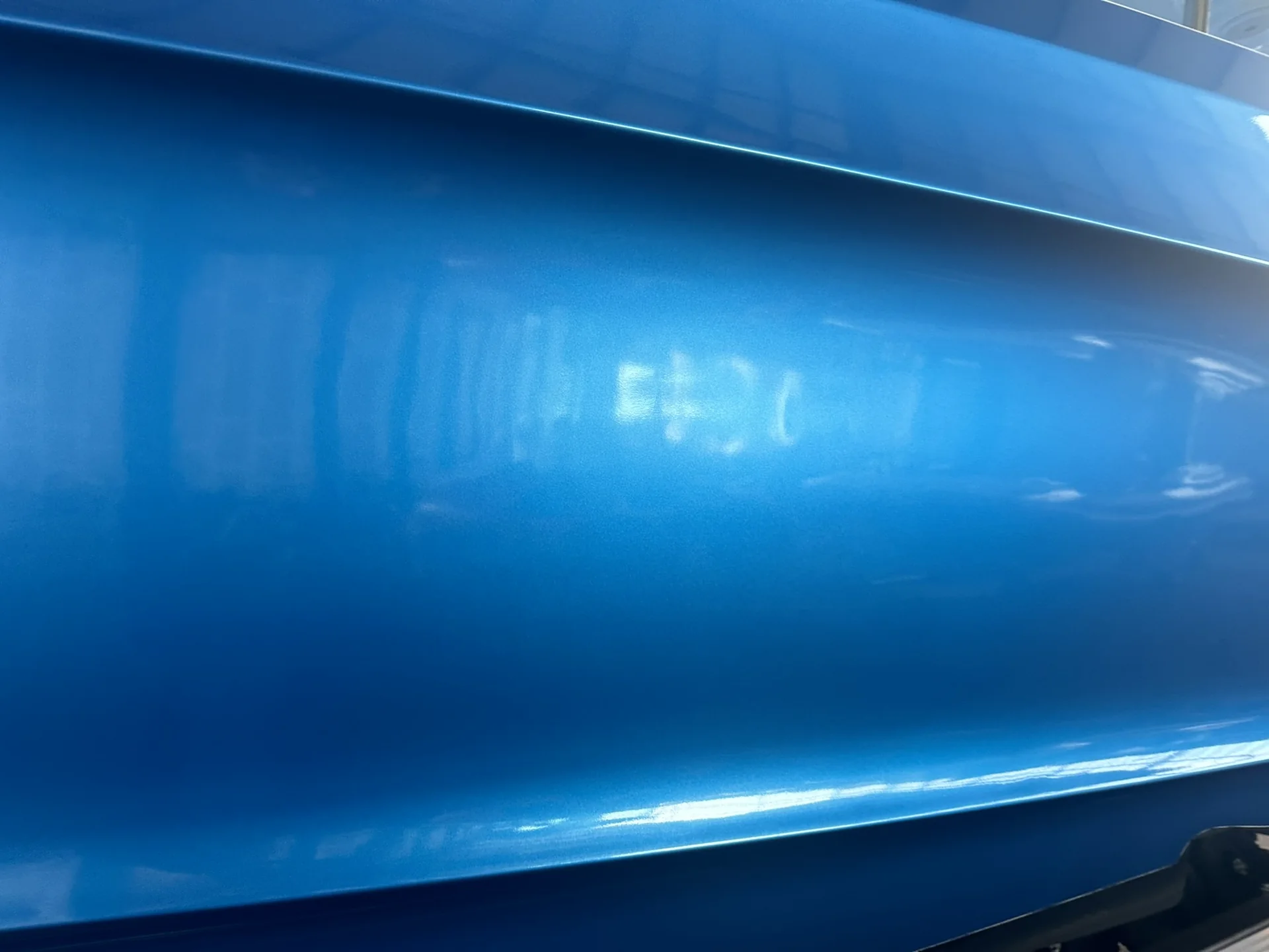 Blue surface – detail view – Yacht-Folie project gallery