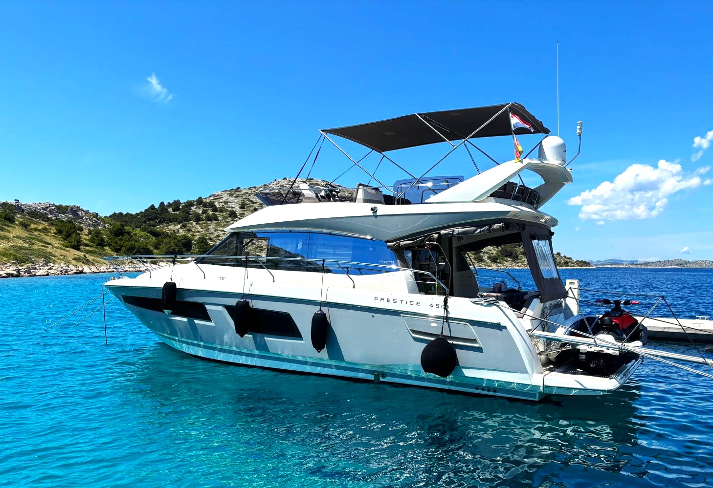 Prestige 450 Fly project photograph 3