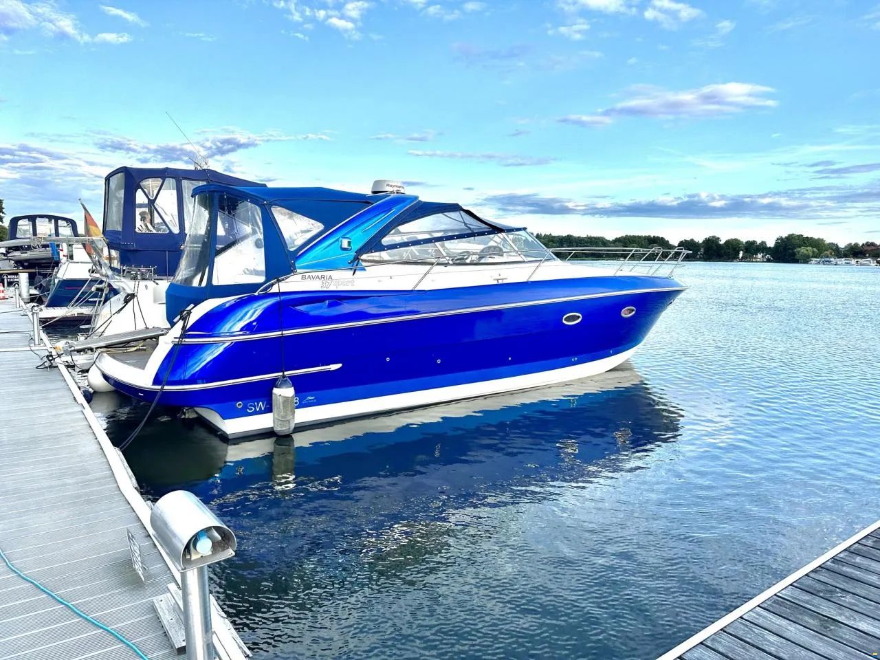Original Yacht Folierung 2